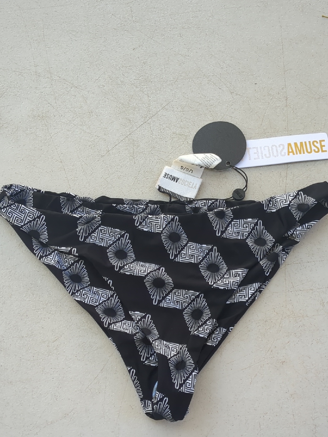 Amuse Society Black & White Geometric Floral Bikini Bottoms